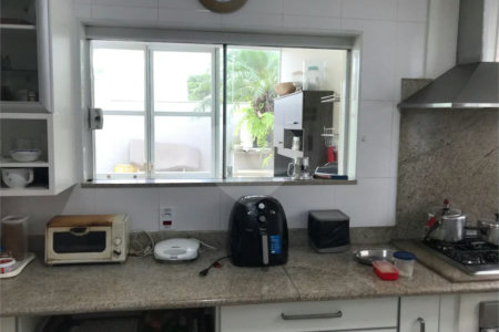 SOBRADO ALTO PADRÂO COND.PARQUE SABARA