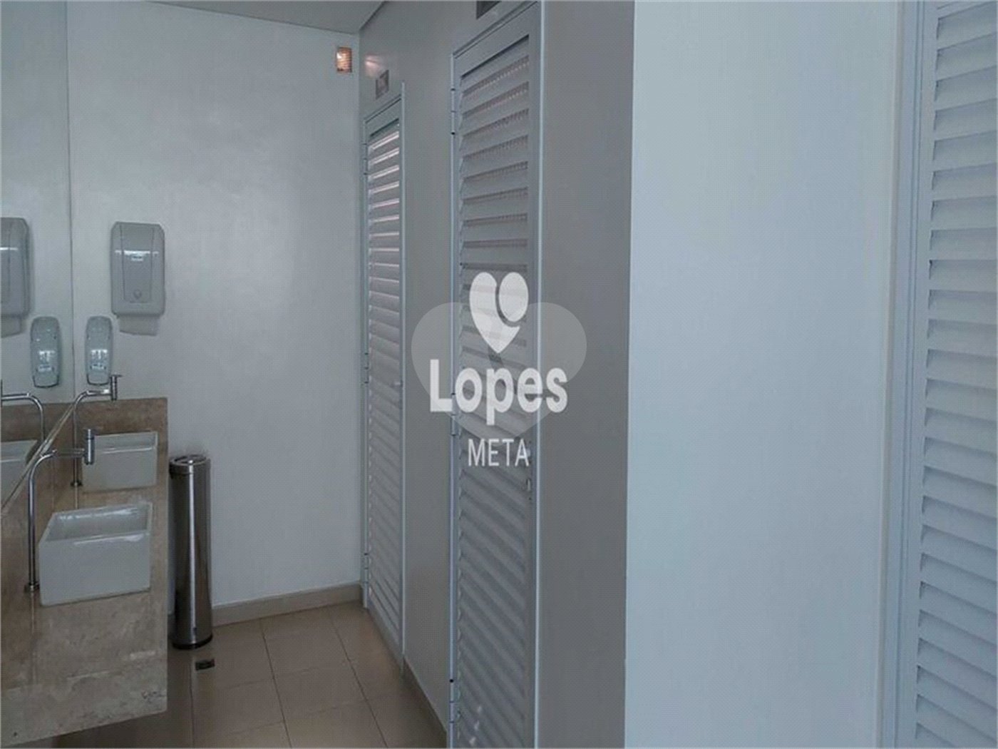APARTAMENTO COM 2 DORMITÓRIOS E 2 VAGAS DE GARAGEM À VENDA NO JARDIM COLINAS - SÃO JOSÉ DOS CAMPOS/S