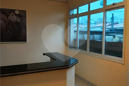 SOBRADO COMERCIAL PARA LOCAÇÃO NO RUDGE RAMOS | 197 m²