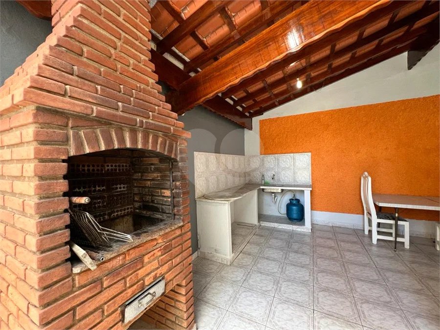 CASA NA PRAIA A POUCOS PASSOS DO MAR TERRENO AMPLO E EXCELENTE ESPAÇO PARA TODA A FAMÍLIA