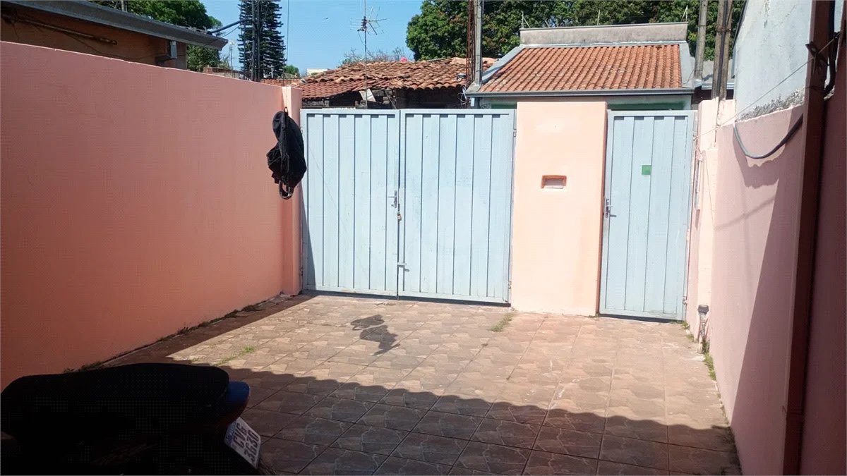 CASA A VENDA NO JARDIN JACOBUCI