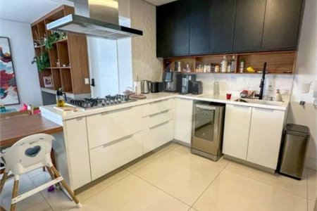 Apartamento de 106 m² no Auge Home Resort, porteira fechada, com 3 dormitórios, 1 suíte, varanda gourmet, 2 vagas, depósito e lazer completo.