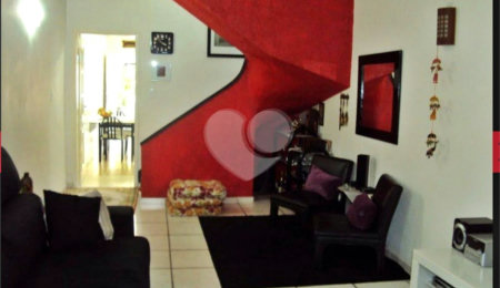 Casa à venda com 4 quartos em Campo Belo, São Paulo, SP