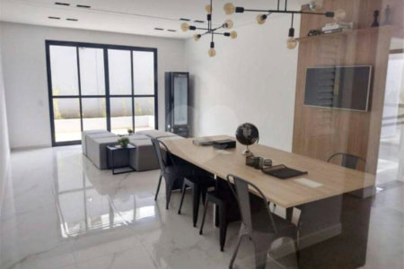 Cobertura duplex com 178 m², 3 quartos, 2 suítes em Mirandópolis