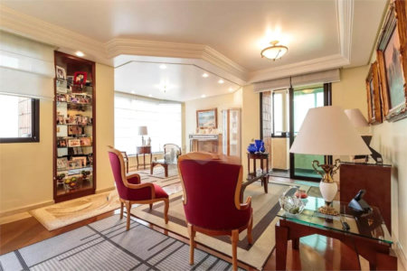 Apartamento à Venda 220m² Moema 4 Quartos