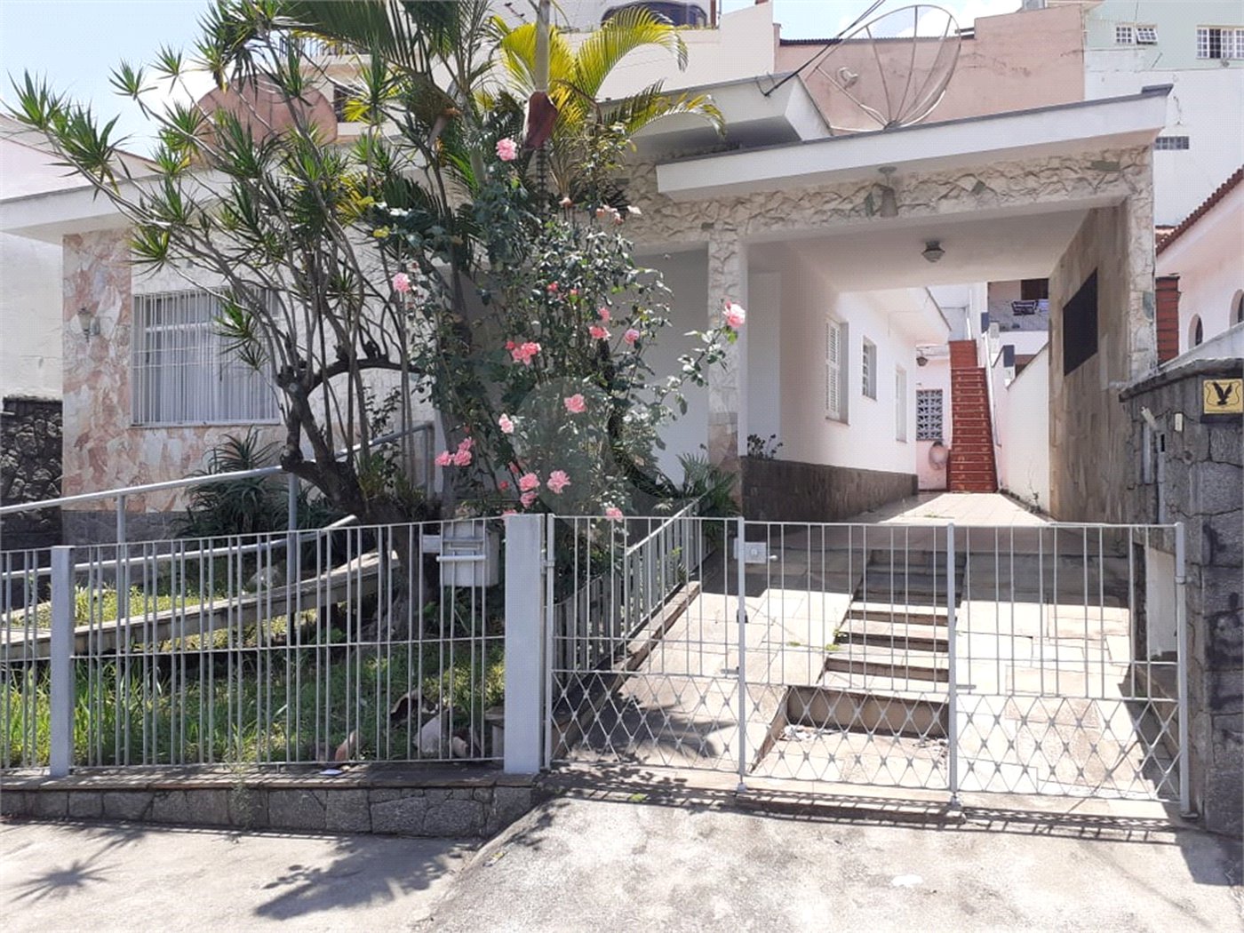 Casa Terrea a venda no bairro do Jardim França