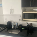Apartamento aconchegante com 2 dormitórios, sendo 1 suíte, ao lado do Shopping Raposo!