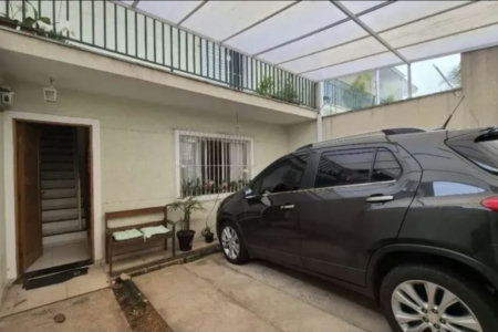 Casa à venda com 2 suítes em Jardim Monte Alegre, São Paulo, SP