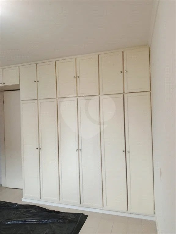 APARTAMENTO NO CAMPO BELO 137M² 3 DORMITÓRIOS