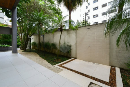 Imóvel de 226m² exclusivo com sala ampla 4 quartos, 2 suítes, 4 vagas Higienópolis