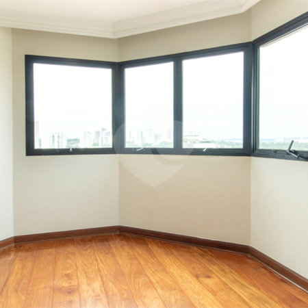 Apartamento a Venda na Chácara Santo Antônio, 163 m², 3 suítes, 2 vagas,, lazer e próximo ao parque