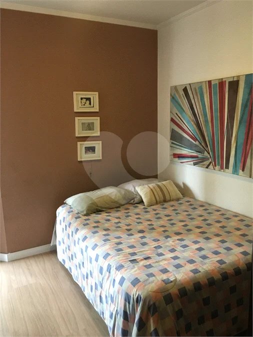 Campo Belo: Elegante Apartamento de 113 m² com Suíte e 2 Vagas em Localização Privilegiada