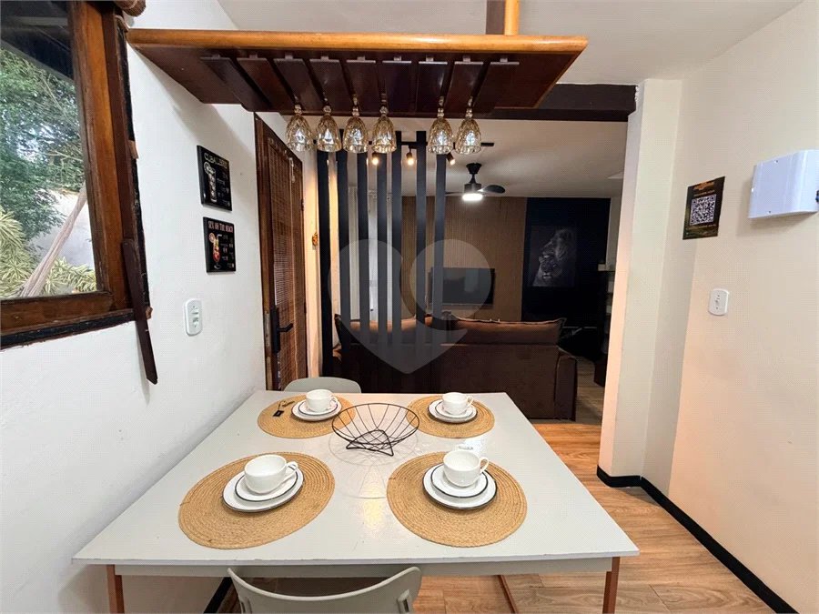 Casa à venda com 2 quartos, sendo 1 suíte, em Geribá, Armação dos Búzios, RJ