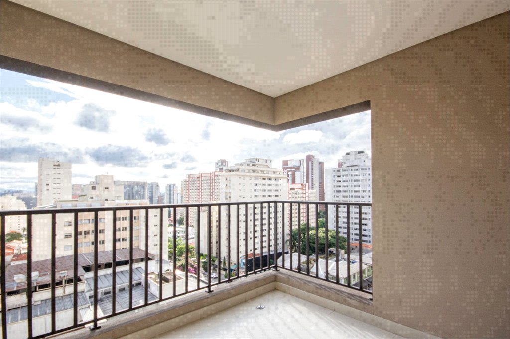 Apartamento à Venda na Vila Mariana com 163m², 3 Suítes e Varanda Gourmet