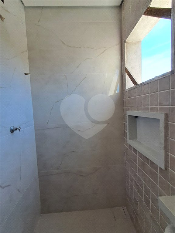 Sobrado Novo com 2 suítes e 2 vagas - Penha