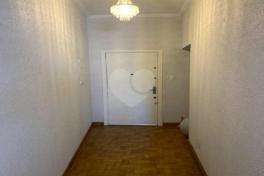 Apartamento à venda com 2 quartos, sendo 1 suíte, em Liberdade, São Paulo, SP
