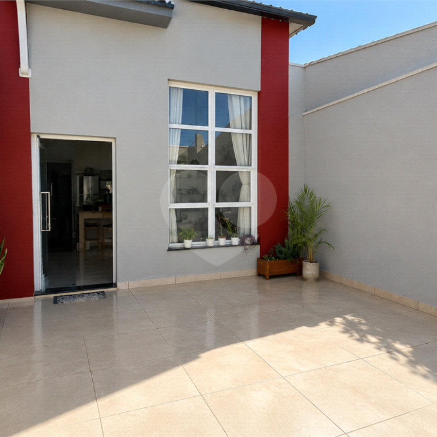 CASA À VENDA – JARDIM VENEZA