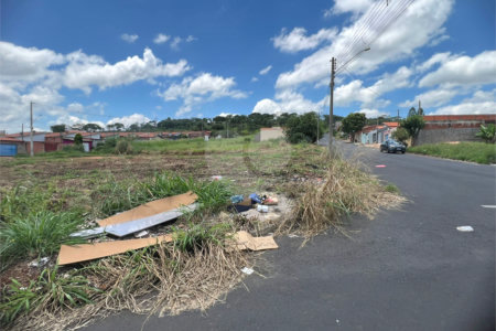 Terreno à Venda - Descalvado/SP