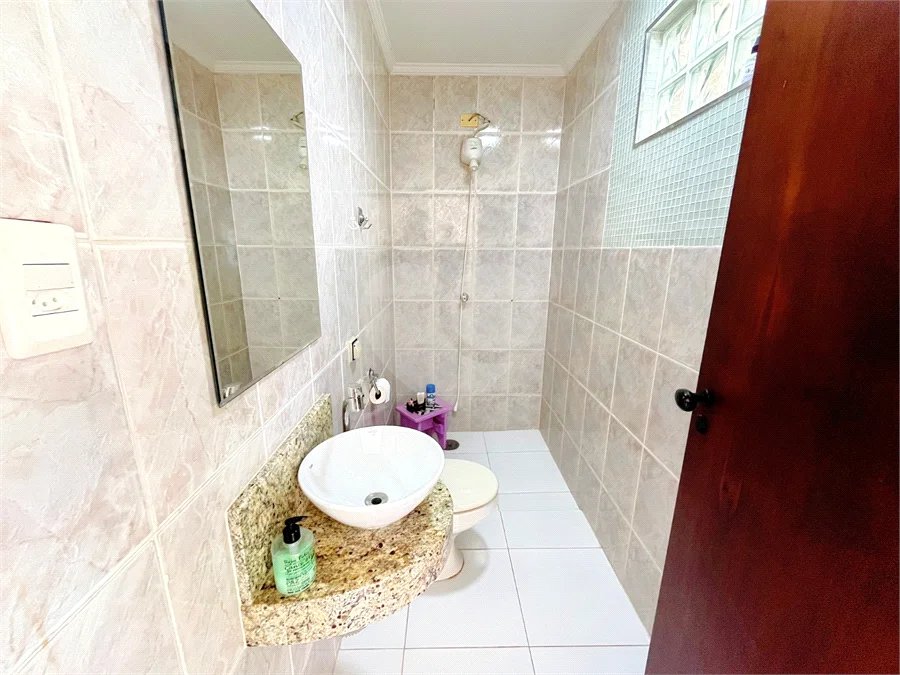 Casa à venda com 4 quartos, sendo 1 suíte,  em Loteamento Santa Rosa, Piracicaba, SP
