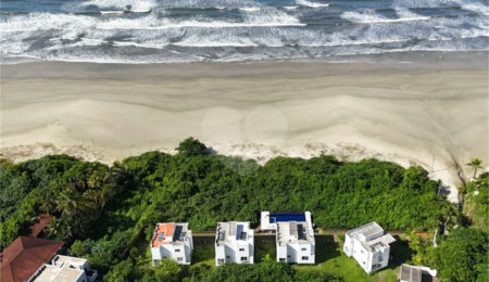 Casa à venda com 3 suítes em Boracéia, São Sebastião, SP