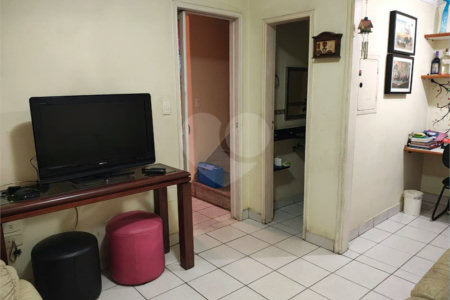 SOBRADO COMERCIAL PARA LOCAÇÃO NO RUDGE RAMOS | 197 m²