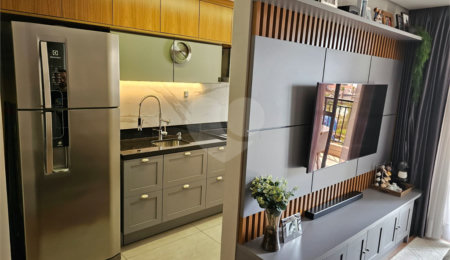 Apartamento à venda com 3 quartos, sendo 1 suíte,  em Brás, São Paulo, SP