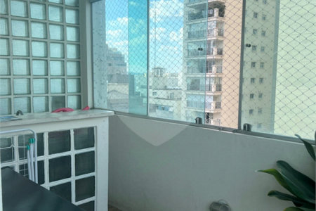 Cobertura penthouse com 486 m², 5 dormitórios e 2 vagas em ótima localização