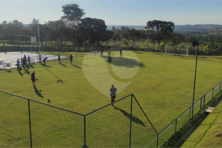 Terreno de 274,68 m² no Residencial Villeneuve