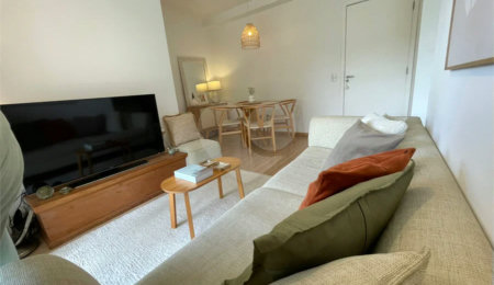 Apartamento à venda com 2 quartos, sendo 1 suíte,  em Jardim Tupanci, Barueri, SP