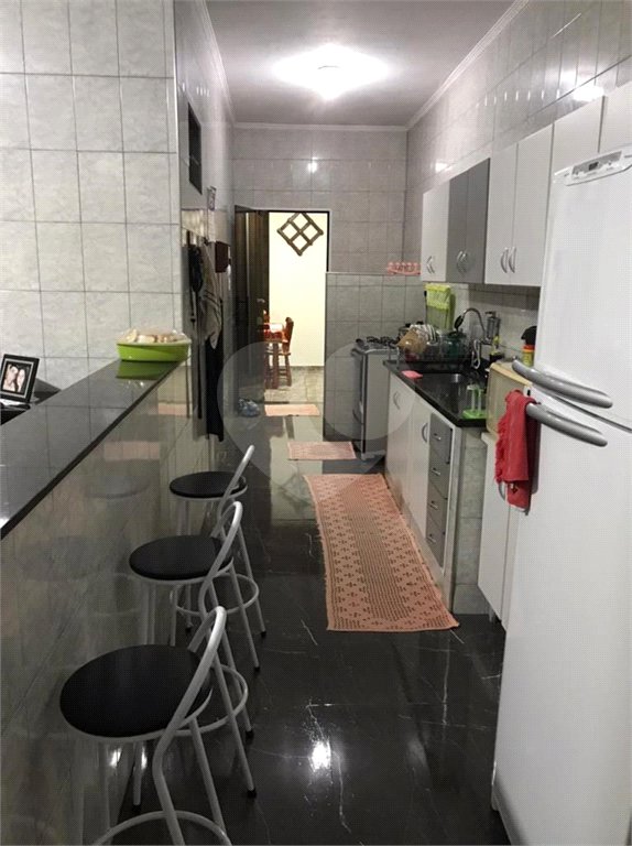 Casa térrea para venda.