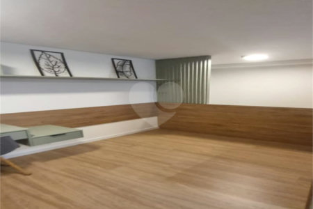 Studio Mobiliado com Varanda, Ar-Condicionado e Lazer Completo