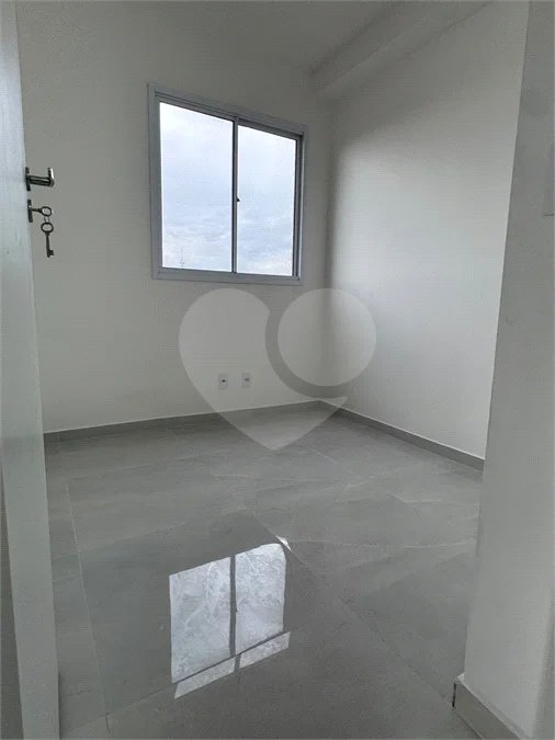 Apartamento á venda - Parque Bristol