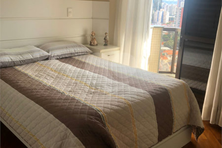 Apartamento na Região do Anália Franco Próximo ao Shopping com 3 Dormitórios sendo 1 Suíte e 2 Vagas de Garagem