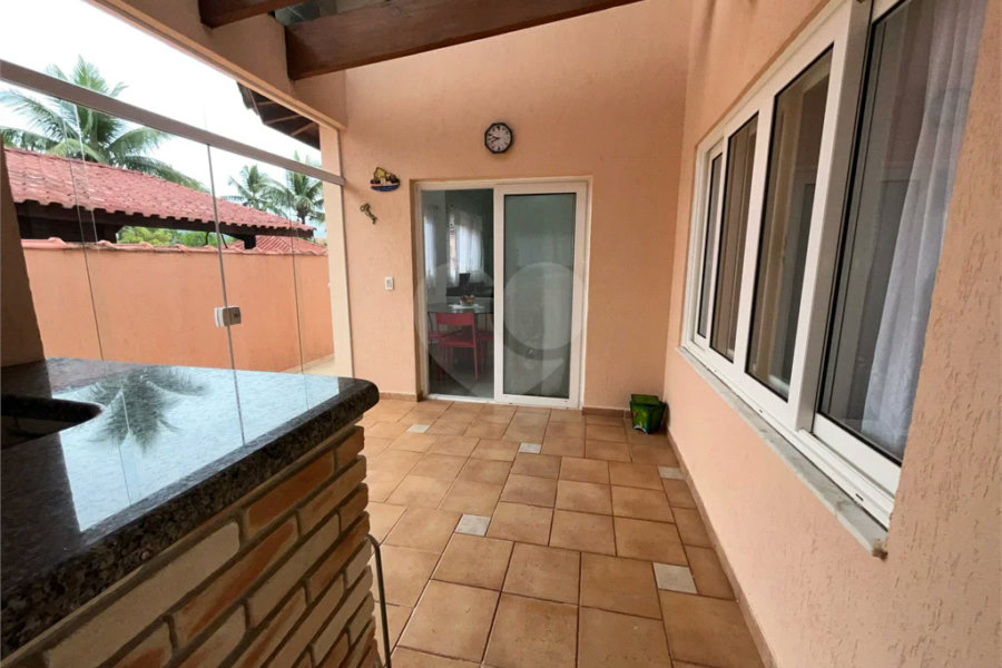 Casa à venda com 6 quartos, sendo 3 suítes, em Morada da Praia, Bertioga, SP