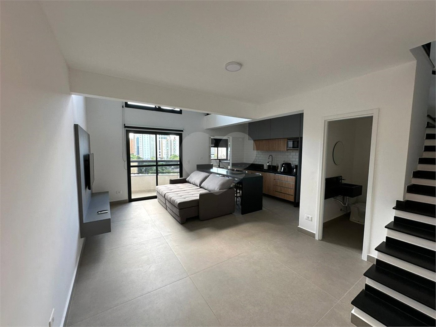 DUPLEX A VENDA, EDIFICIO TARSILA LOFT, JARDIM AQUARIUS, 1 SUÍTE, 1 VAGA DE GARAGEM, SJC/SP