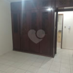 Apartamento super bem localizado, com 01 dormitório e armário embutido