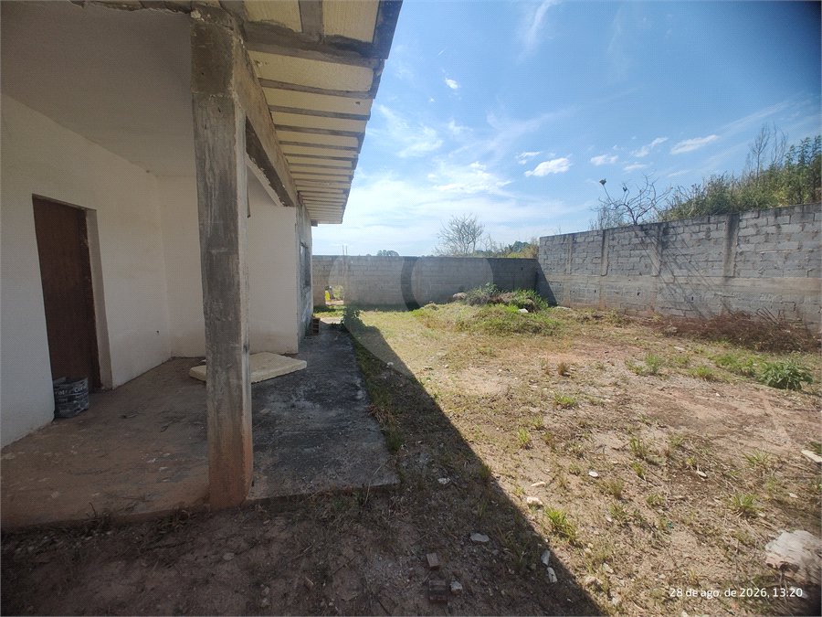 Terreno 810 metros à venda em Atibaia com projeto aprovado exclusivo de alto padrão com construção inacabada