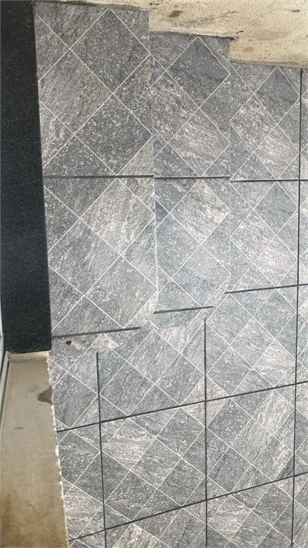 Excelente Sobrado à venda no Planalto - 5 Quartos/4 Suítes/2 Vagas na garagem