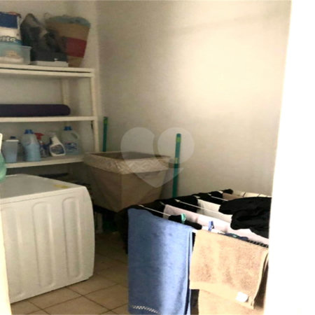 Apartamento 2 quartos. Rua Avanhandava.