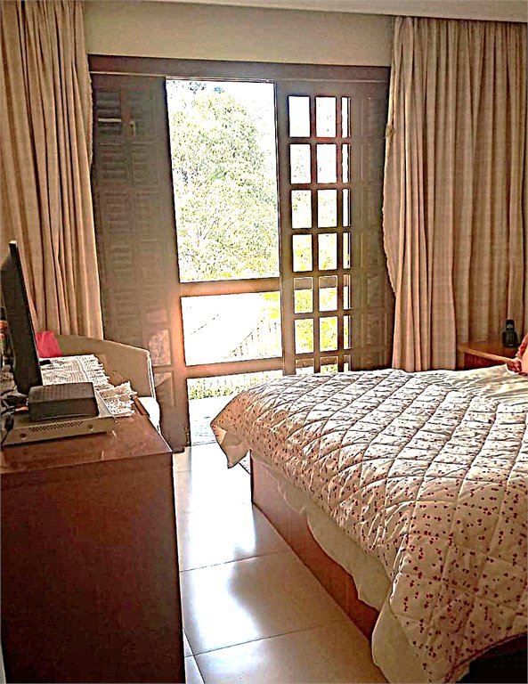 Casa dos sonhos a venda - Sobrado com Piscina no Jardim da Saúde, 270m² , 4 dorm., 2 suítes, 4 vagas, banheira , lareira, churrasqueira, terreno: 360 m²