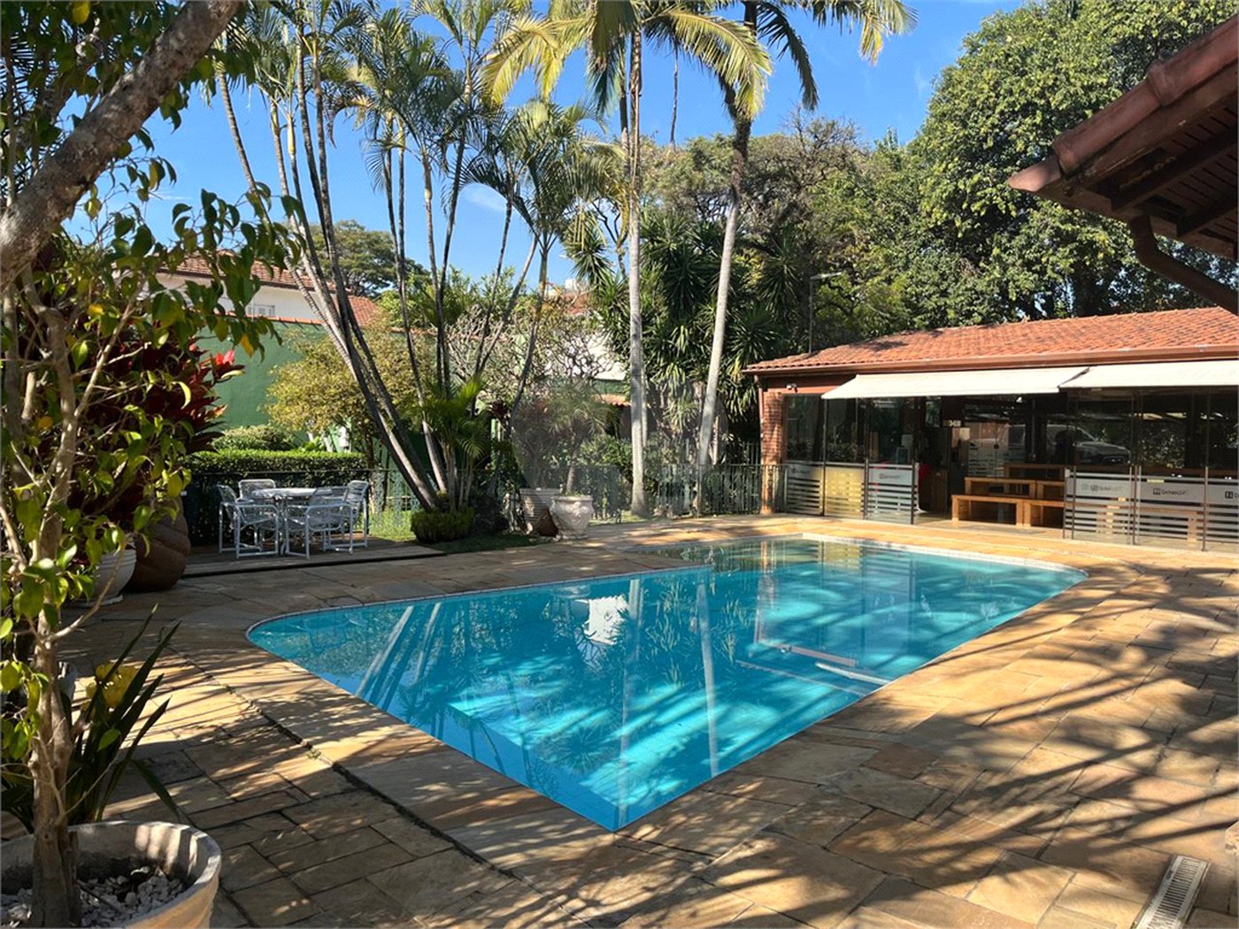 Casa térrea para alugar no Brooklin - São Paulo, SP