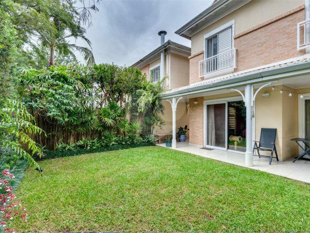 Casa à venda com 3 suítes no condomínio Villa Splendore, São Paulo - SP