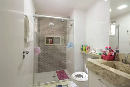 Apartamento na Mooca com 204m² amplo à venda 3 quartos, sendo 3 suítes, e 4 vagas
