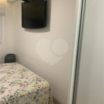 Sobrado reformado em condomínio fechado