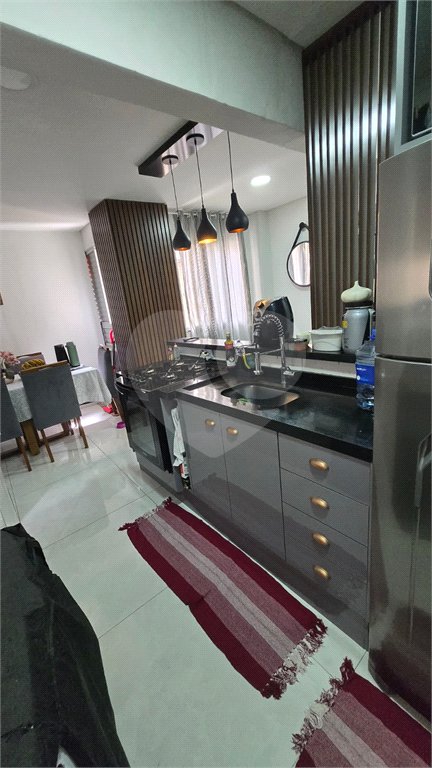 Apartamento com 48 m² localizado na Rua Conselheiro Crispiniano, 125