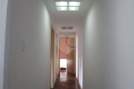 Apartamento com área útil de 72 m², 2 quartos no Bairro do Cambuci.