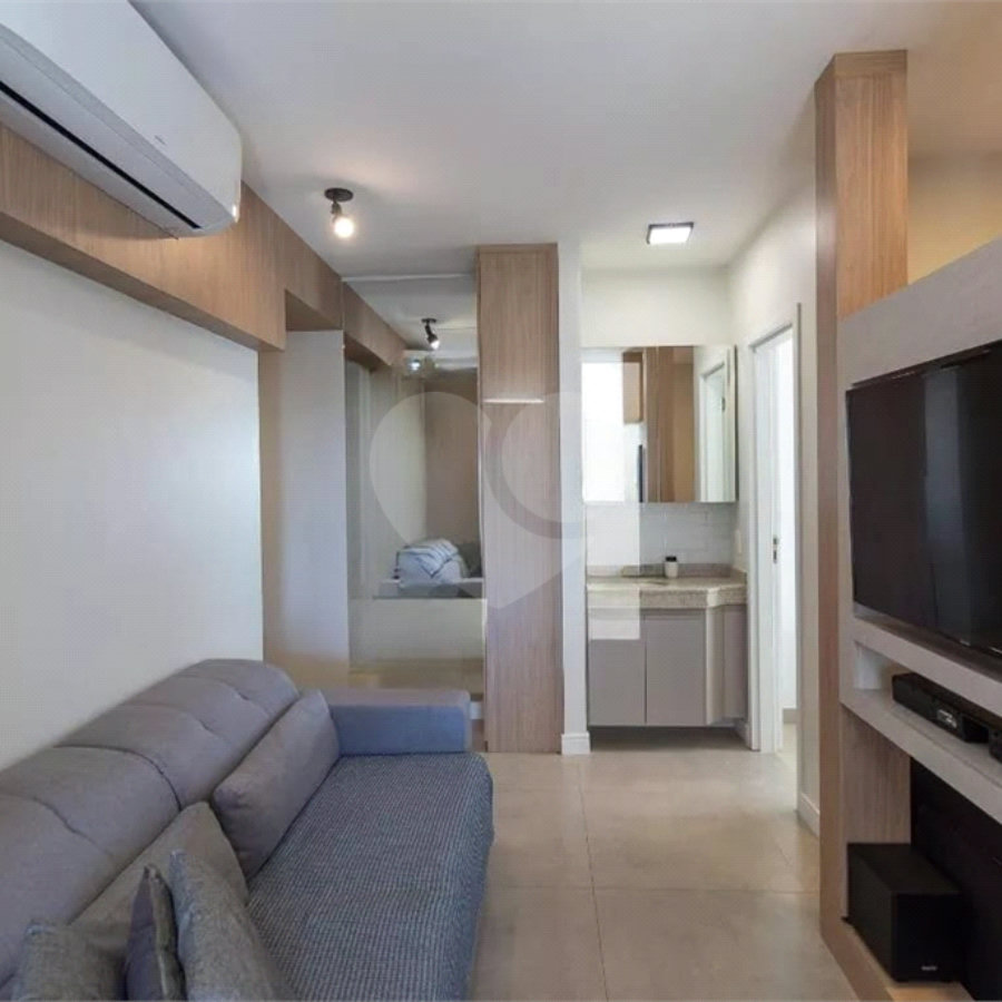 Apartamento á venda com 49m² - Campo Belo