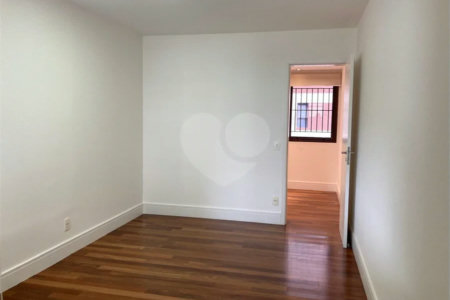 Apartamento para alugar com 4 suítes em Chácara Santo Antônio, São Paulo, SP
