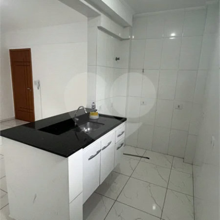 Apartamento com 2 dormitórios 1 vaga de garagem para locação no Alvinópolis