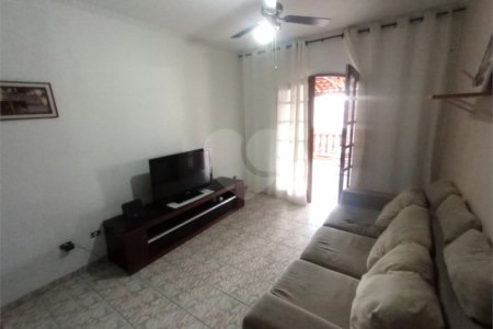 Sobrado com 5 dormitórios à venda, 250 m² por R$ 750.000 - Parque Santa Madalena - São Paulo/SP